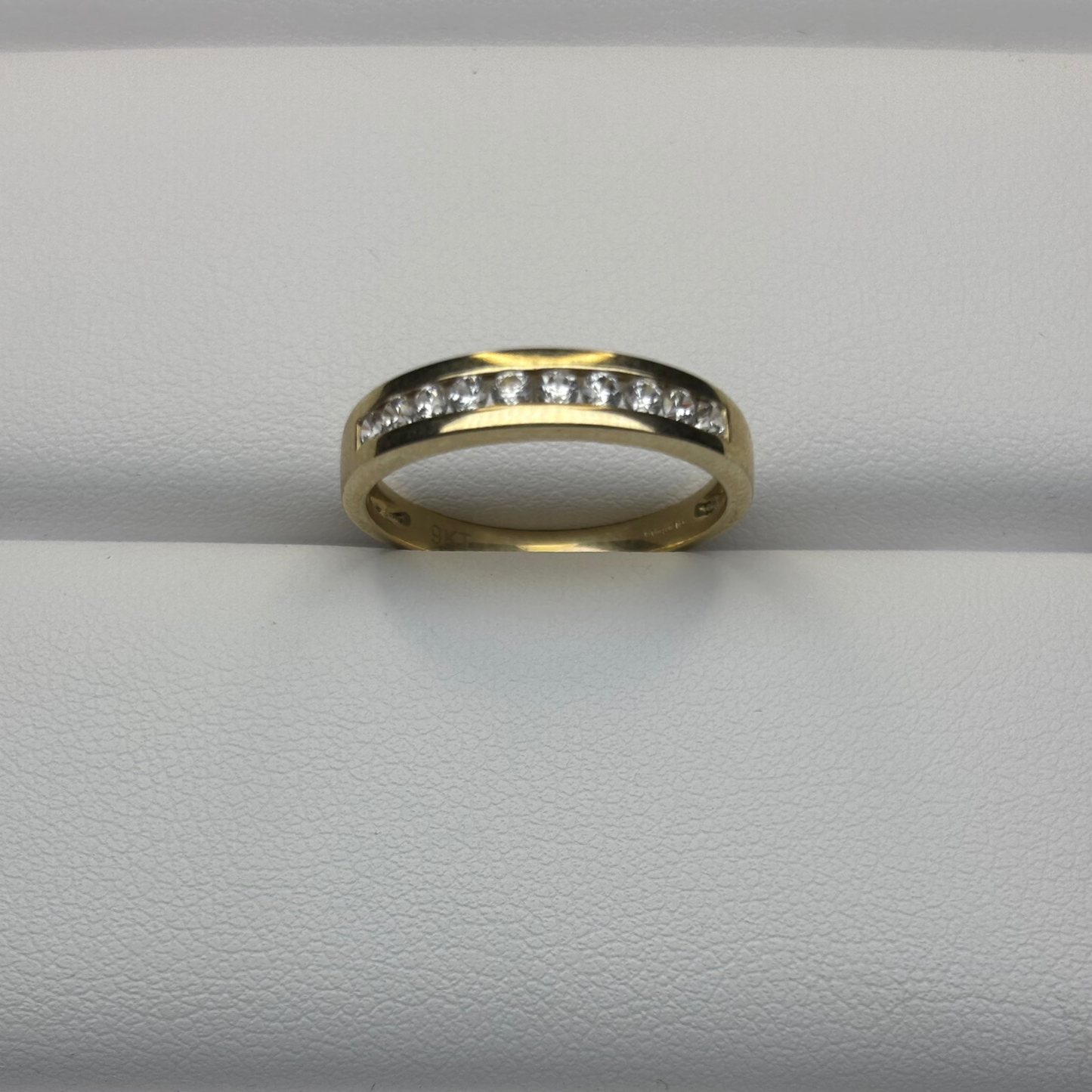 9ct Yellow Dress Ring Div318